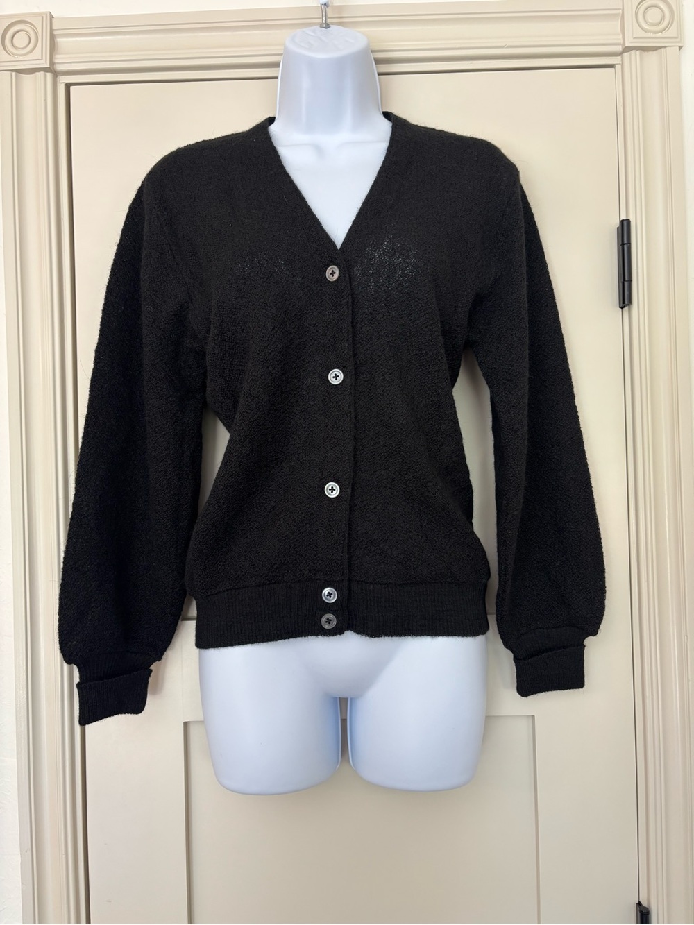 Vintage 70s 100% Imported Alpaca Puff Sleeve Knit Cardigan Sweater Women M Black